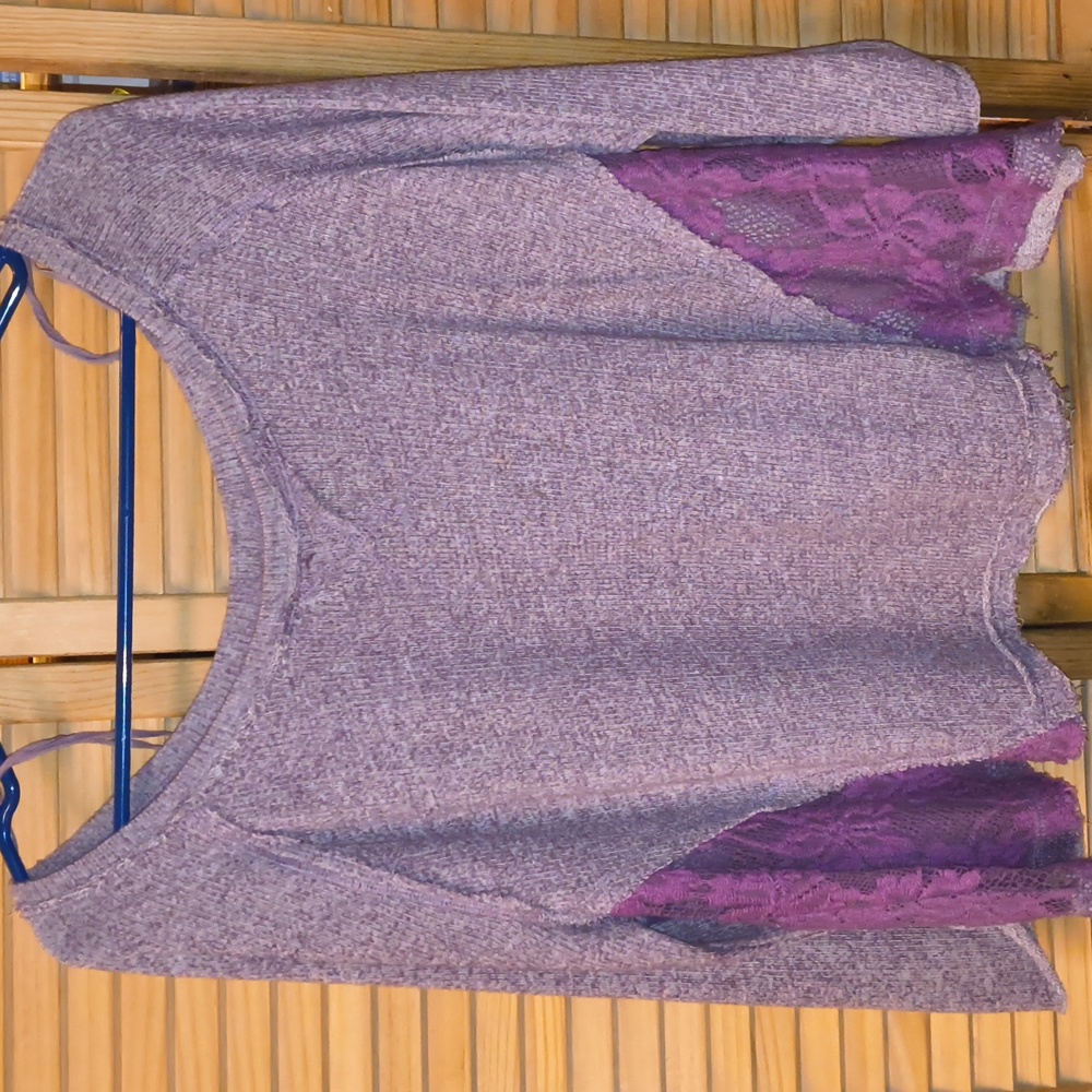 M+ M+ Brand Lilac Purple Sweater with Purple Lace Detail-Size Medium-NWOT